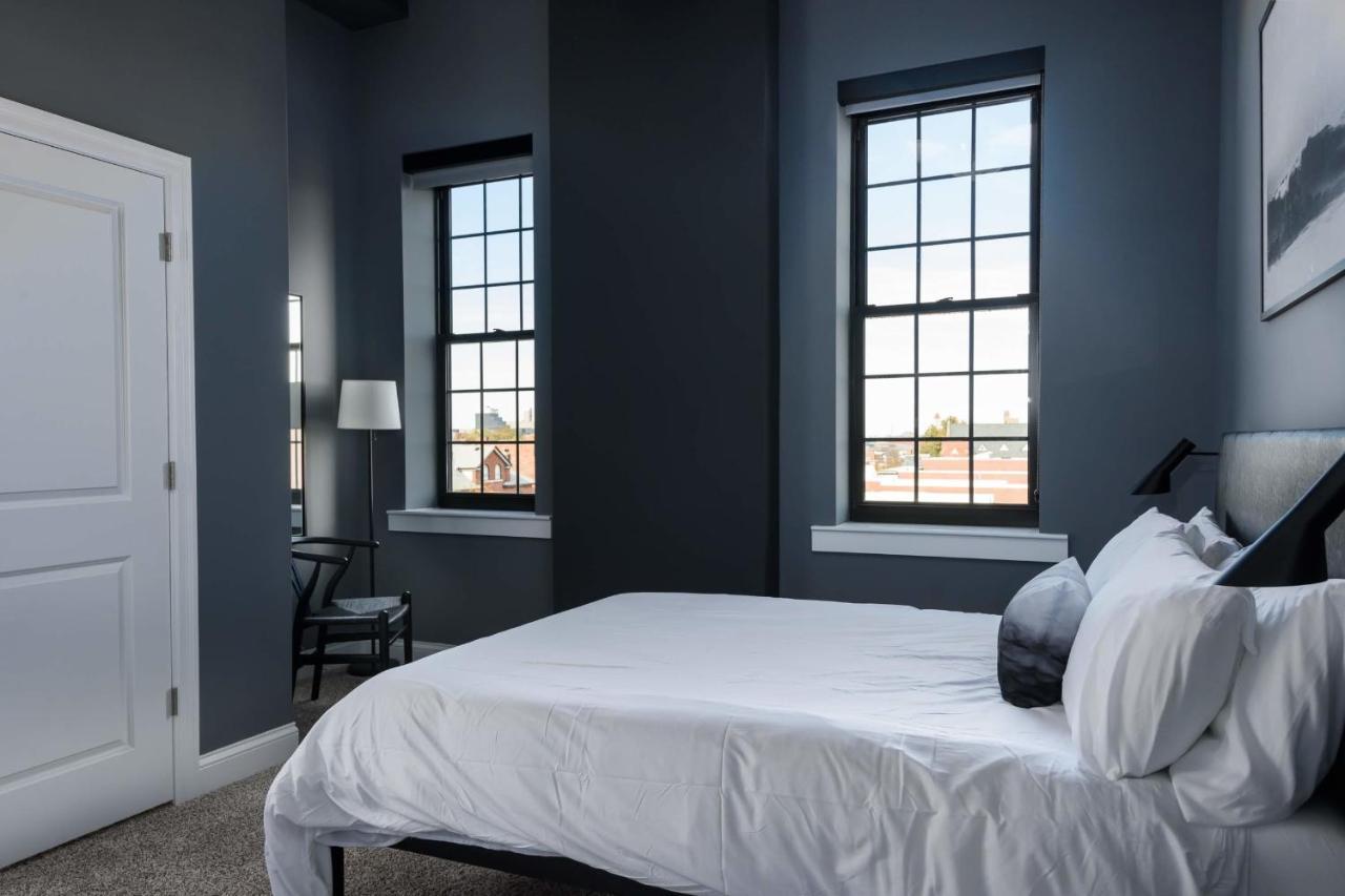 Frontdesk Modern 1 Bedroom Apt With Rooftop Lounge Saint Louis Bagian luar foto
